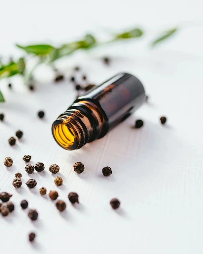 Black Pepper Oil-11933164