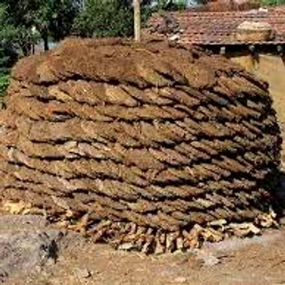 ORGANIC COW DUNG CAKE-2