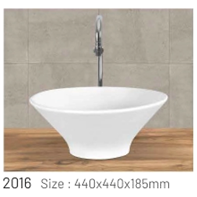 2016 MODEL-12143394