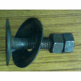 bucket fastener for belt bucket elevator