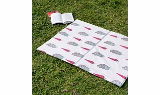Foldable garden mattress