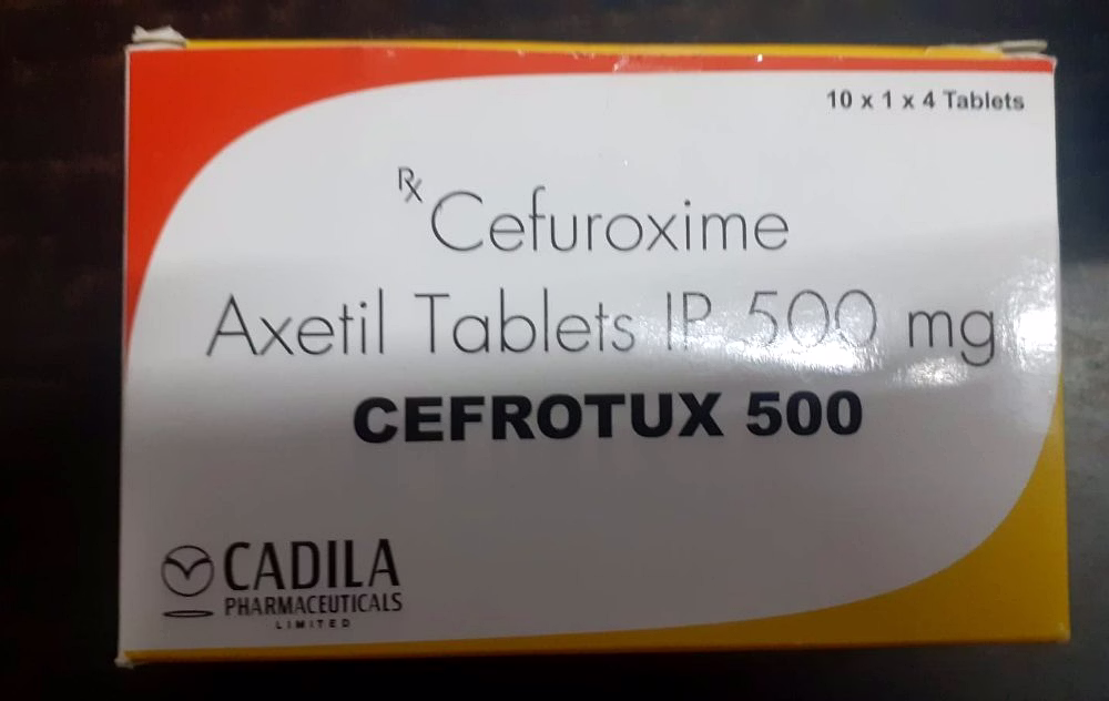 Cefrotux 500mg Capsule image 1