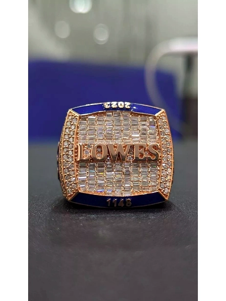 Lowes Men's Hip-Hop 18k gold VS1 GIA Certified Lab Grown Diamond Statement Ring
