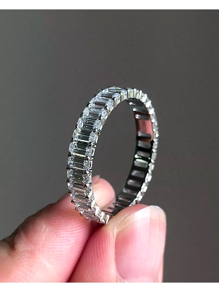 18k gold 4CT VS1 GIA Certified Emerald cut Lab Grown Diamond Eternity Band Ring