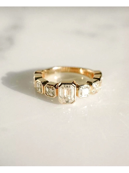 IGI Certified 0.50ct Emerald VS1 Lab Grown Diamond 18K Rose Gold Engagement Ring