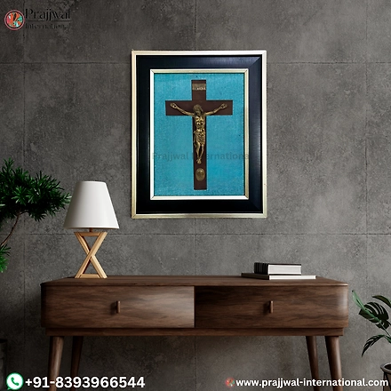 Elegant Brass Jesus Cross Wall Hanging-12645291