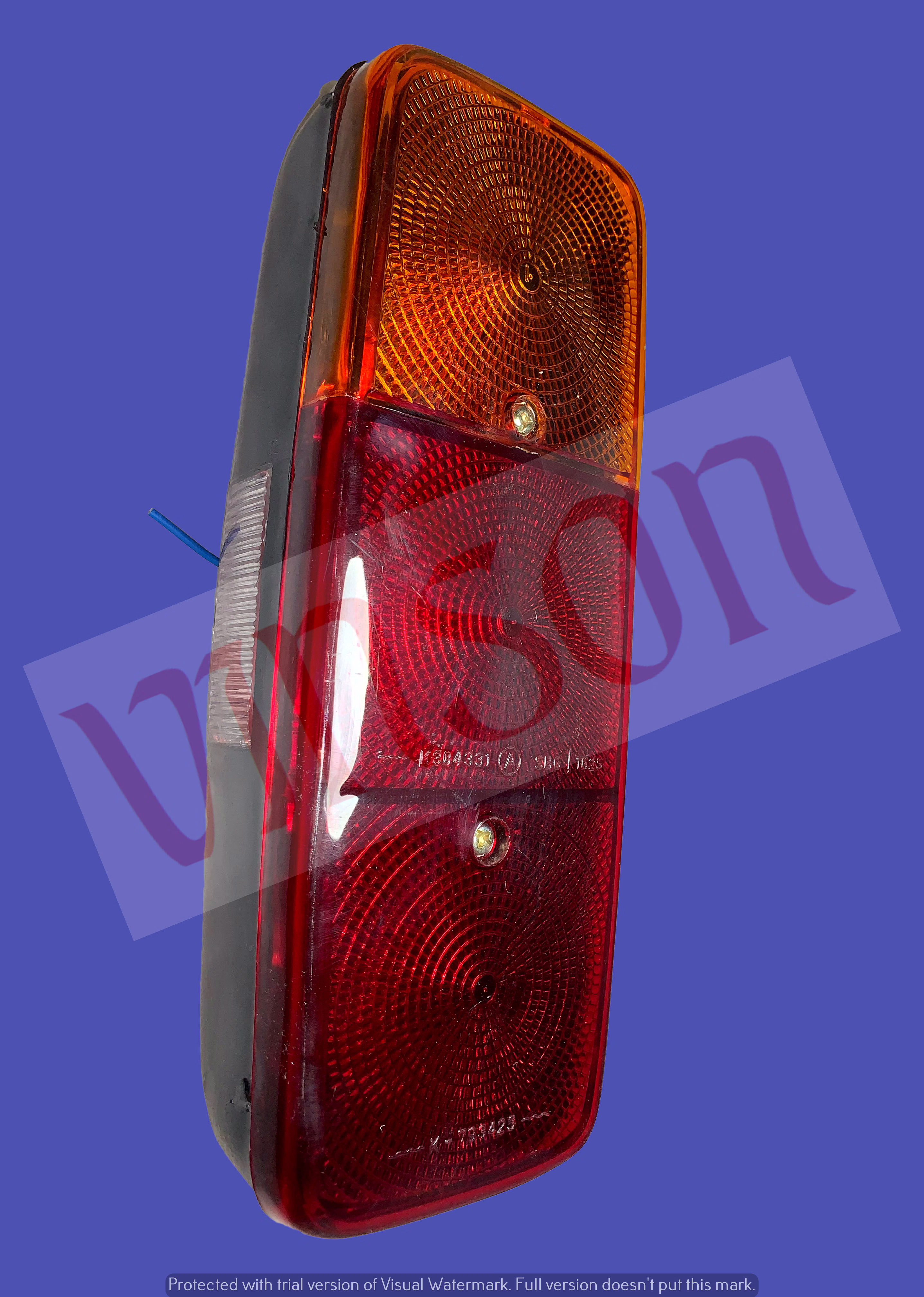 tail lamp assy mercedes 911-b (vin-00451-2)