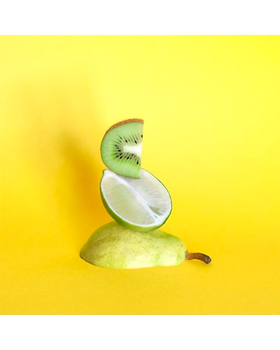 KIWI DRY FRUIT-12336524
