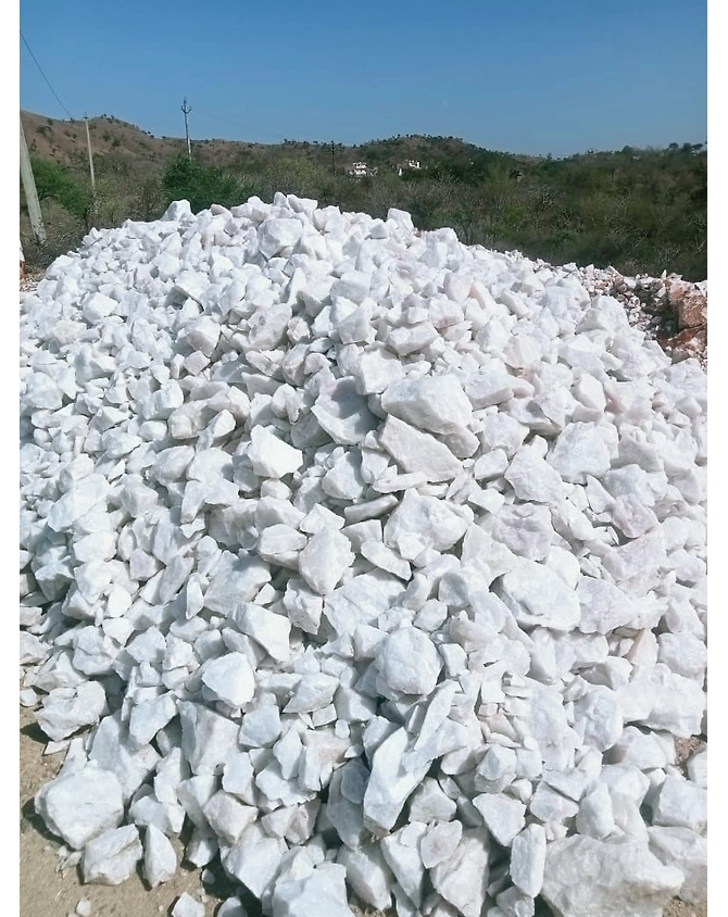 Quartz lumps-1