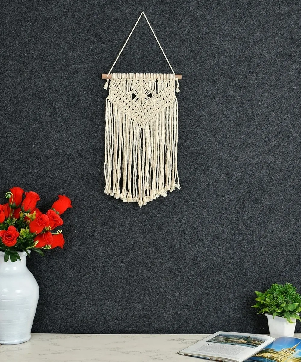 Macrame Wall Hanger, Diamond Triangle-i211_1_1