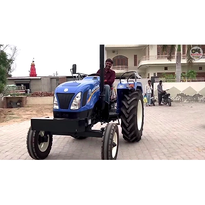 Excel 4710 2WD New Holland Tractor, 47 HP-1