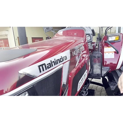 Novo 655 2Wd Mahindra Tractor-3