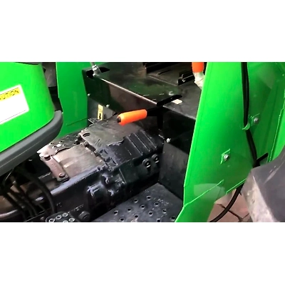 Agrolux 45 2WD Deutz Fahr Tractor, 41-45 HP-4