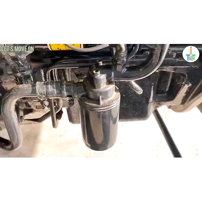 3042 E 2WD Deutz Fahr Tractor, 41-45 HP-2