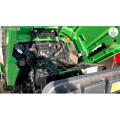 3042 E 2WD Deutz Fahr Tractor, 41-45 HP-3