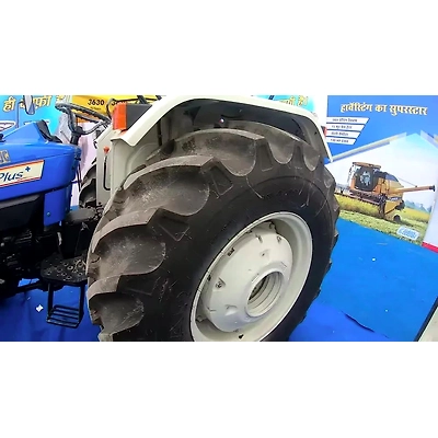 New Holland 5630 Tx Plus 4WD Tractor-4