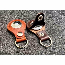 acht global leather key case