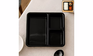 Plastic Multi-Compartment Meal Serving Tray – 3-Section Rectangular Dining Plate (1 Pc / Black)