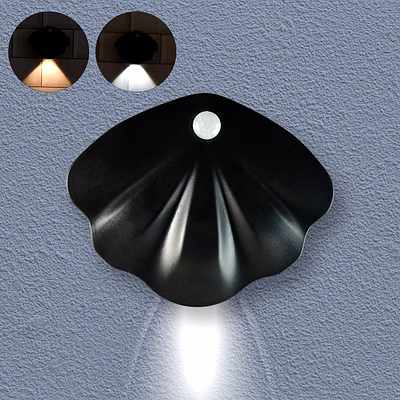 shell-shaped motion sensor night light