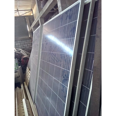 Solar panel-12215912