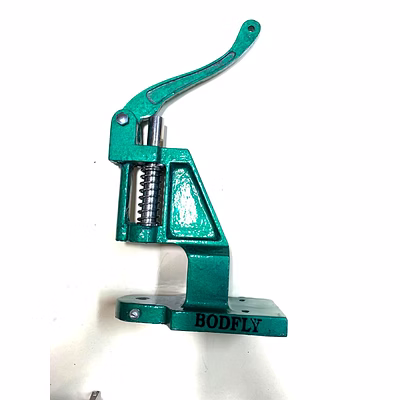 button sewing machine