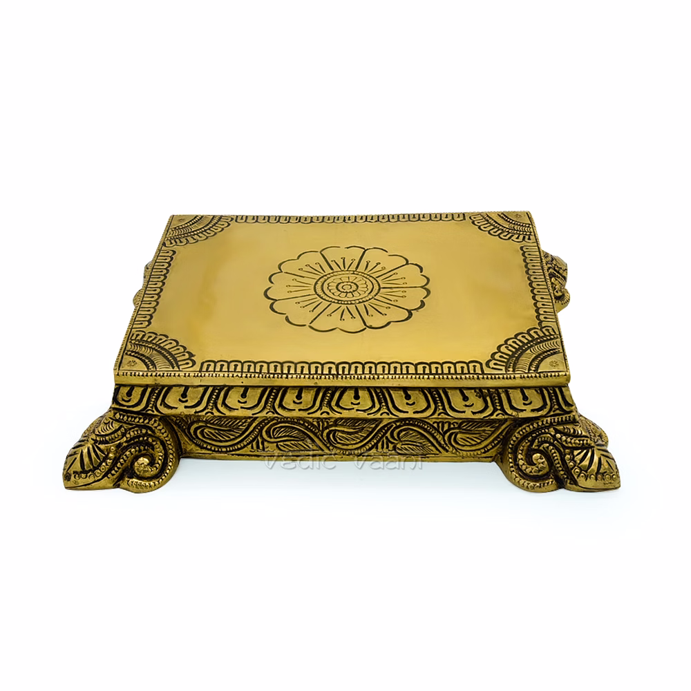 vedic vaani™ chowkhi / pedestal for deities idols & murtis