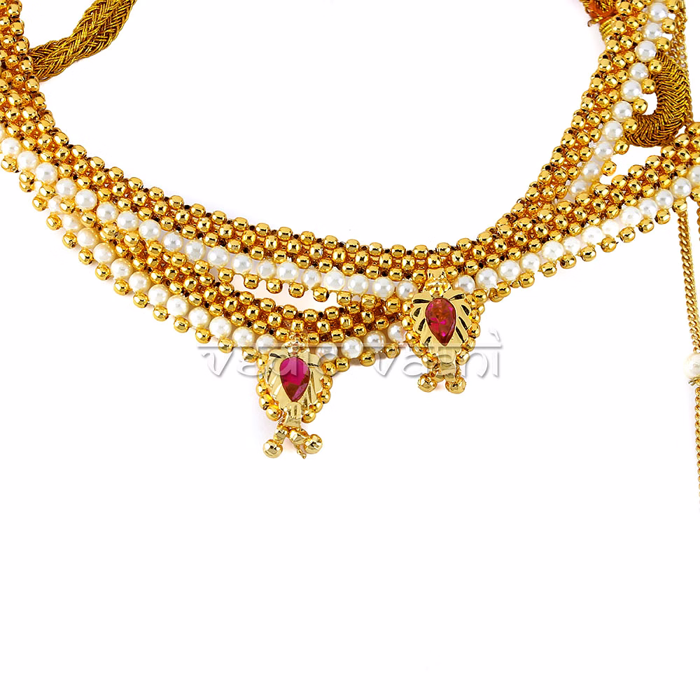 Classy Maharashtrian Mundavalya image 4