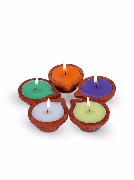 Iris Aromatic Candles in Diya Shape (Set of 5)
