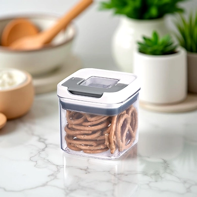Square Airtight Food Storage Container – 460ml with Locking Lid-111384