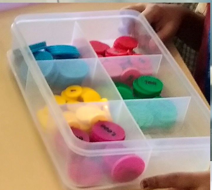 Innovative Place Value Counters for Interactive Math Learning-500