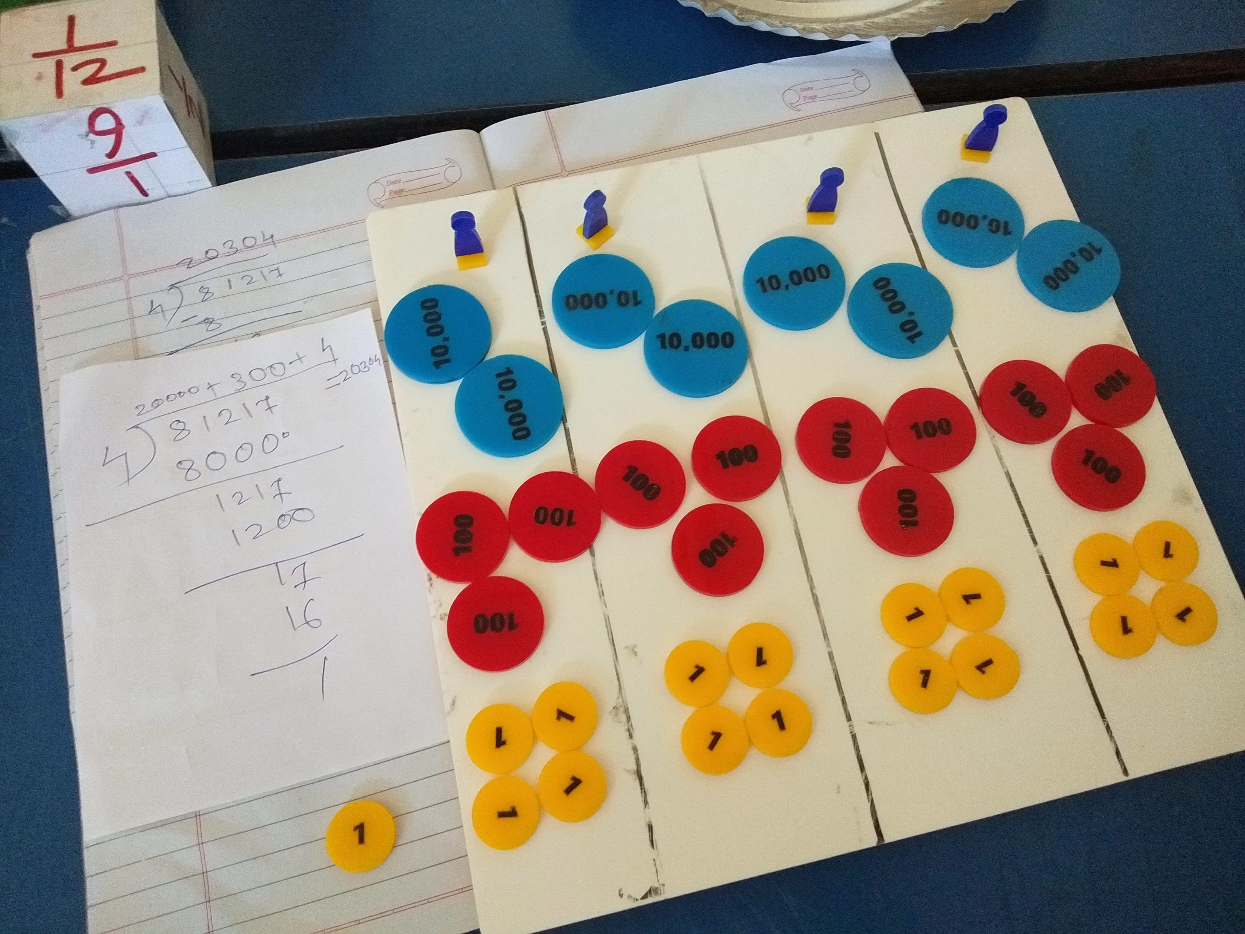 Innovative Place Value Counters for Interactive Math Learning-3