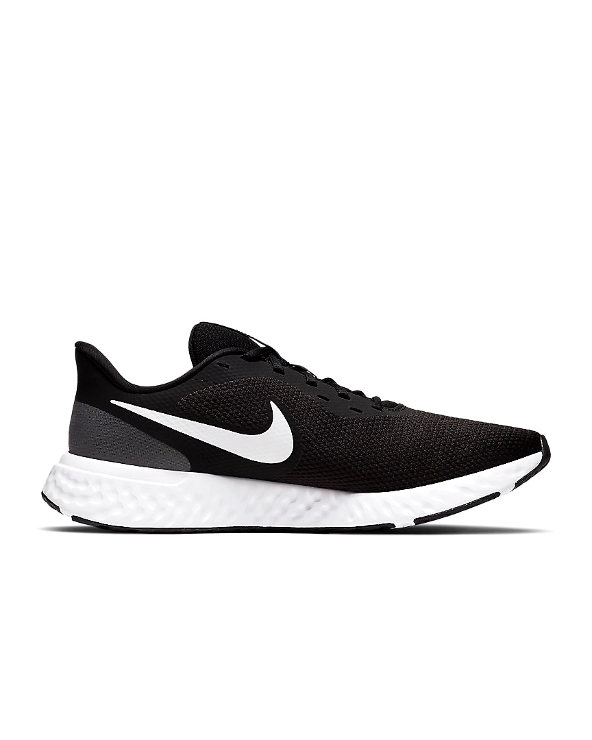 nike sneakers at total sport