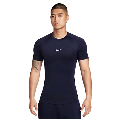 Nike Pro Men s Dri FIT Tight Short Sleeve Fitness Top totalsf.in Total Sporting And Fitness Solutions Pvt Ltd