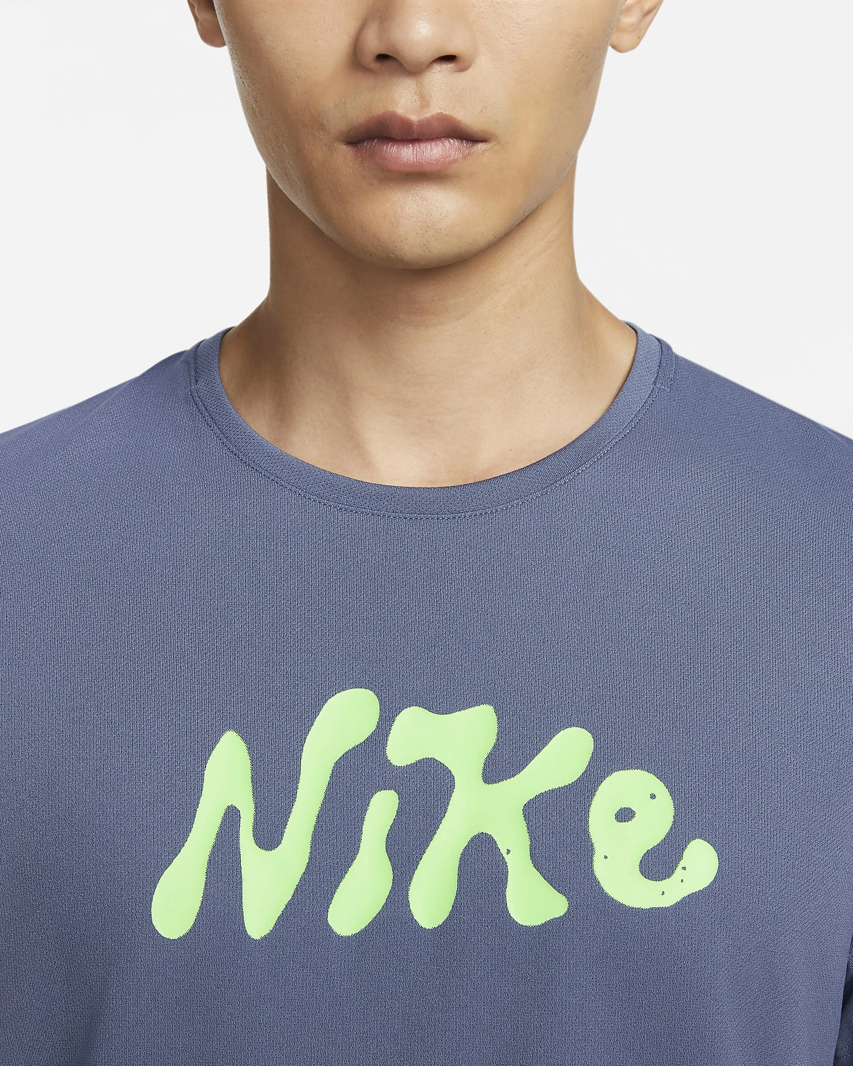 Nike Dri-FIT UV Miler Studio '72 Men's Short-Sleeve Running Top - Breathable &amp; Sun-Protective for Warm-Weather Runs-491-M-5