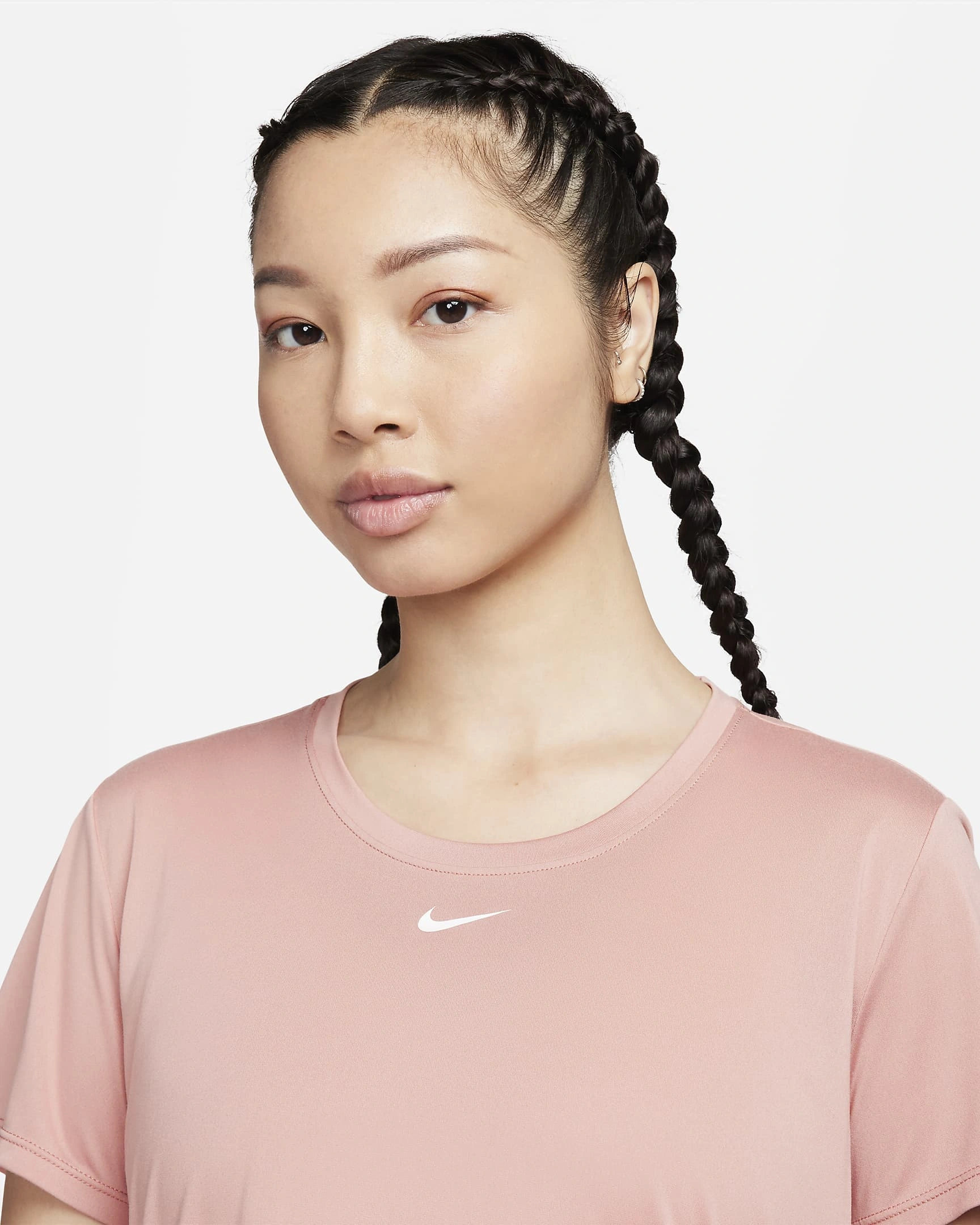 Nike Dri-FIT One Women's Standard-Fit Short-Sleeve Top - Comfortable and Versatile Athletic Wear for All Your Workouts-618-XL-4