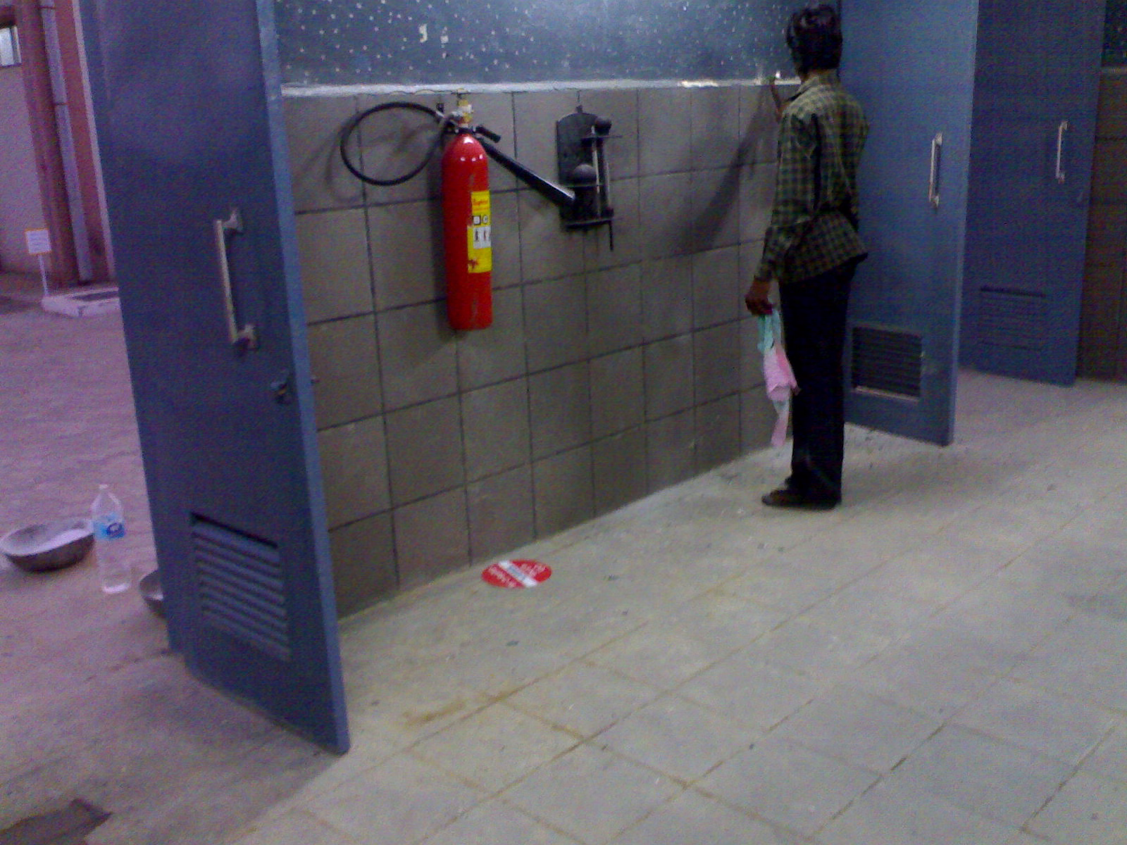 Acid Resistant Tiles image 3