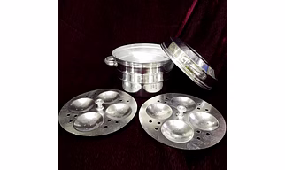 Aluminium Idli Cooker - Durable and Stylish Kitchen Essential