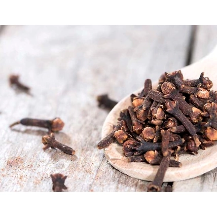 Cloves-12523352