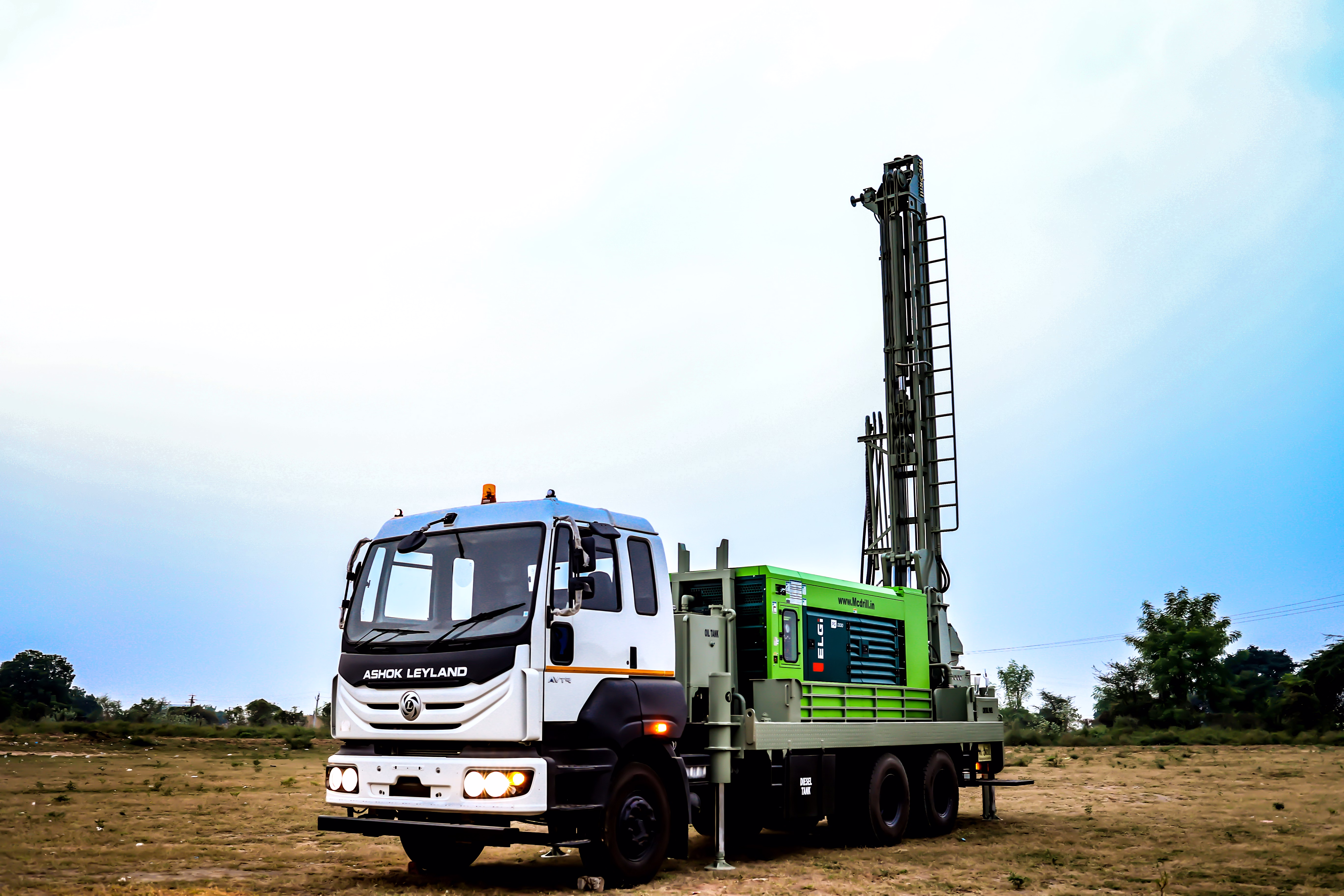 DTH Drilling Rig 300 meter capacity MCD 300 image 1