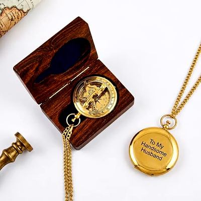 qarzun engraved brass sundial compass for men engraved wood box vintage antique pocket compass custom keepsake gift for son, husband, dad, boyfriend
