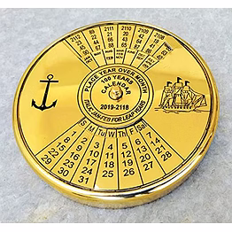 qarzun ascent gifts set of 2 shiny finish brass sundial compass with brass calendar paper weight maritime gift item (calendar)