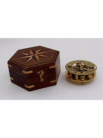 Roorkee Instruments India Sundial Compass with Compass Rose Box-1