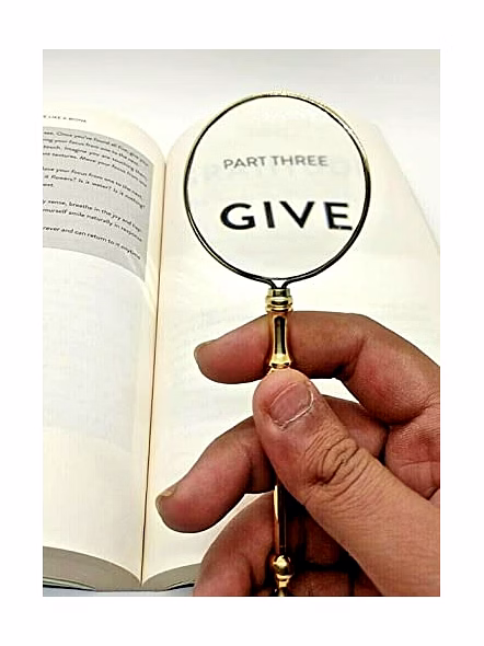 Qarzun Brass Magnifying Glass Vintage Magnifier Pocket Portable Gift