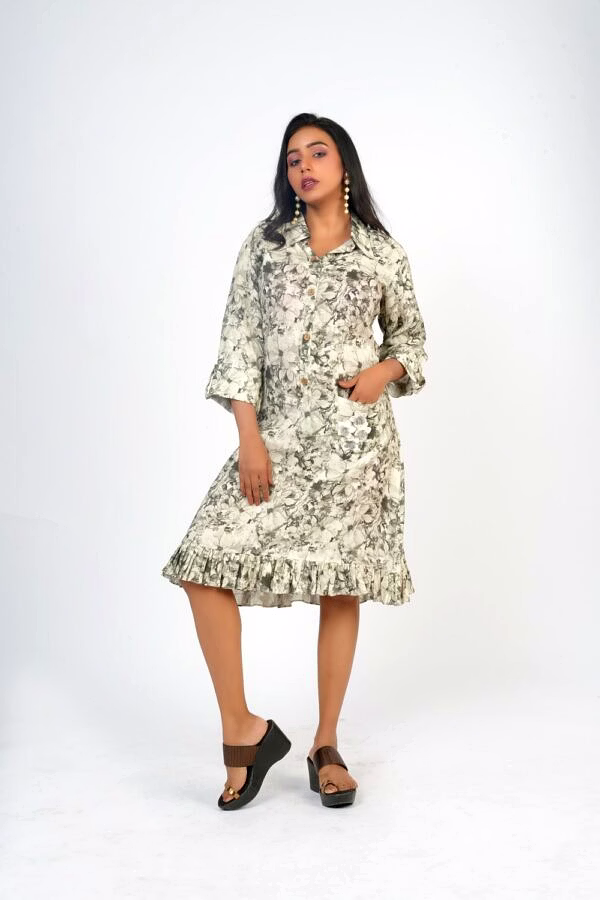 wander midi dress 1066
