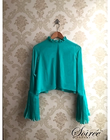 Soiree CoutureÂ  Crop top mint green