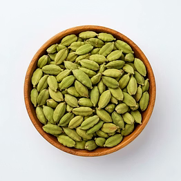 cardamom for bulk supply, global buyers and importers| wholesale whole spices export-ready spices for global buyers and importers by vijay exports and imports