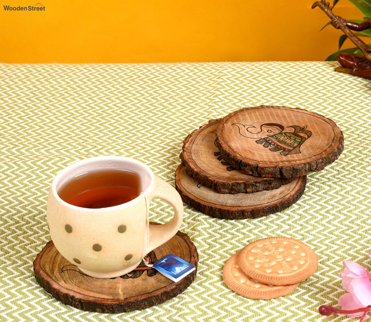 Coaster Round Wooden Handcrafted With Tribal Art-4