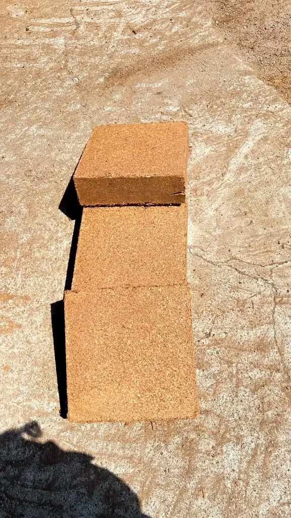 Coir Pith - 5kg Block image 2