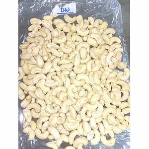 Premium Cashew Nuts – Export Quality Whole Cashews (W240/W320/W450 Grades)