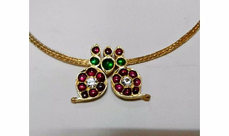 Mango mini choker